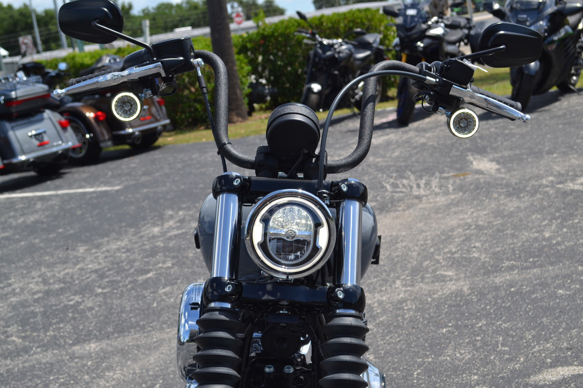 Street Bob®