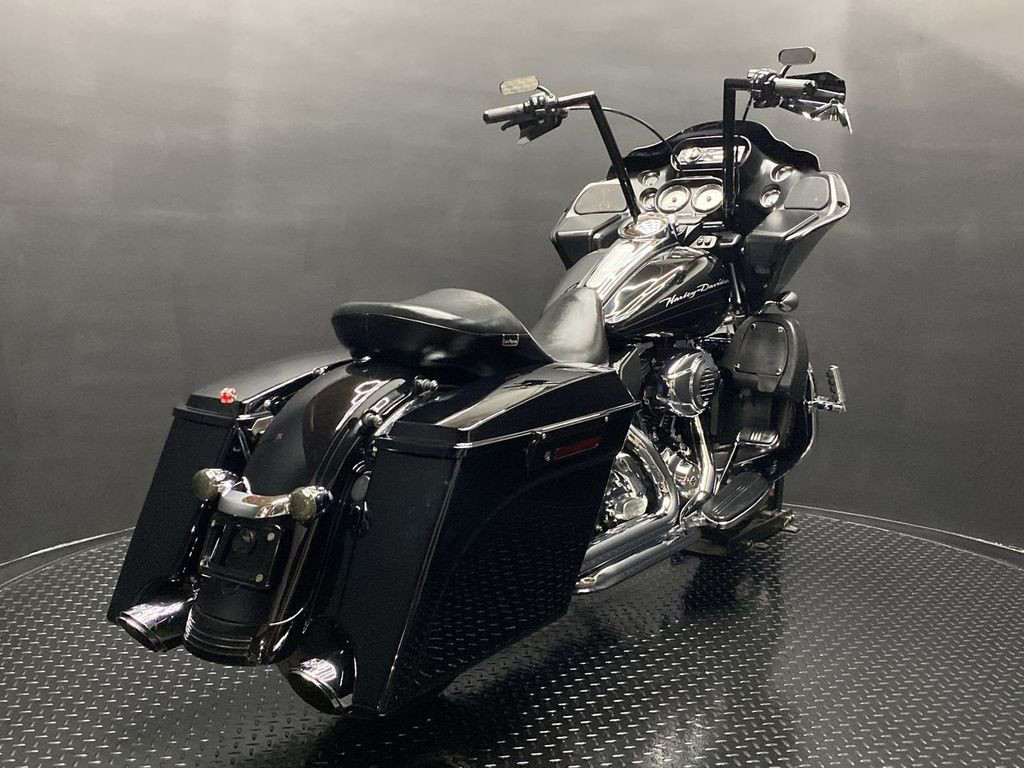 Road Glide® Custom