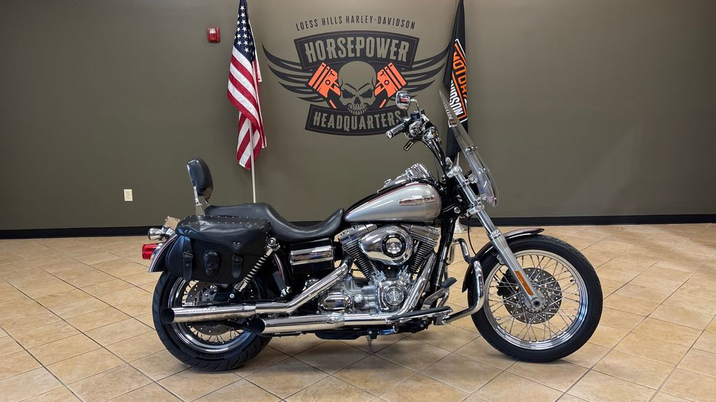 Dyna® Super Glide® Custom