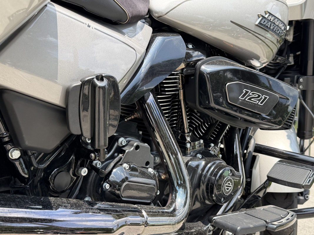 CVO® Street Glide®