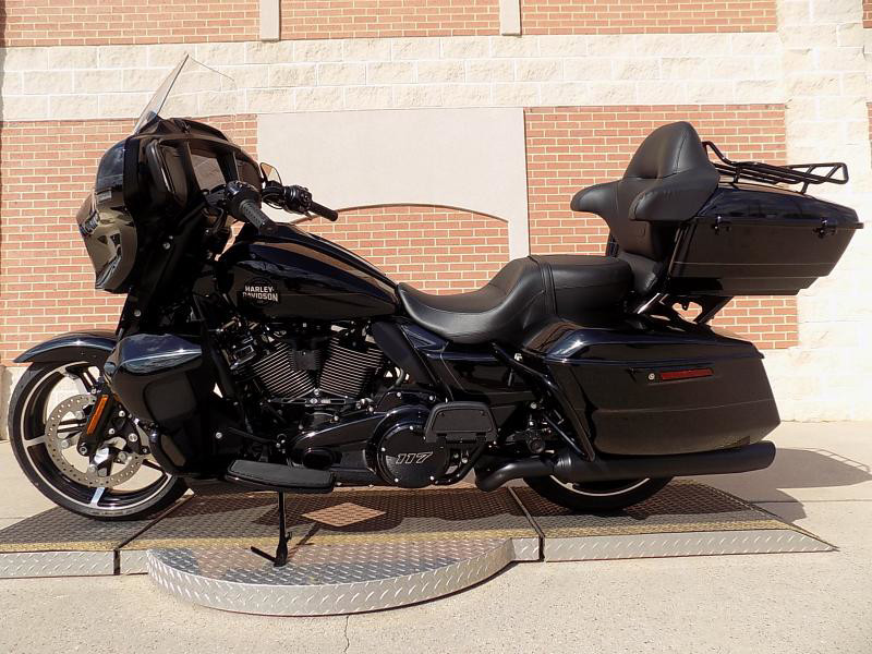 Street Glide® Ultra