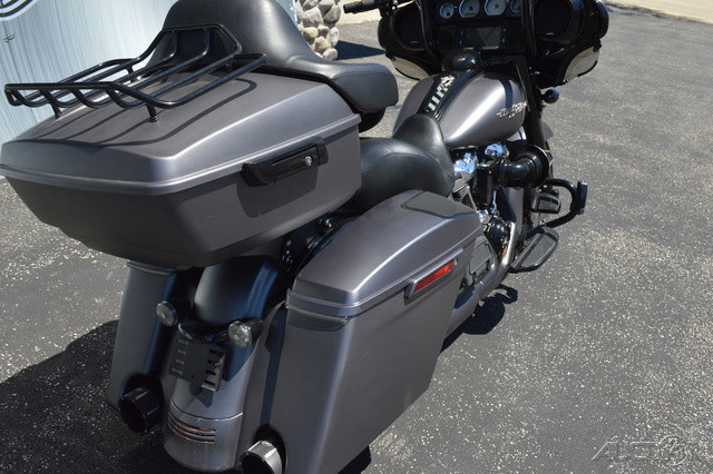 Street Glide® Special
