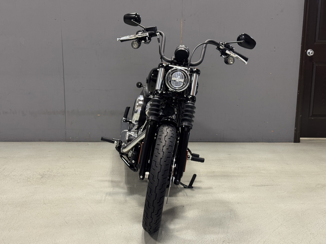 Street Bob®