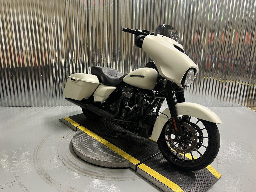 Street Glide® Special