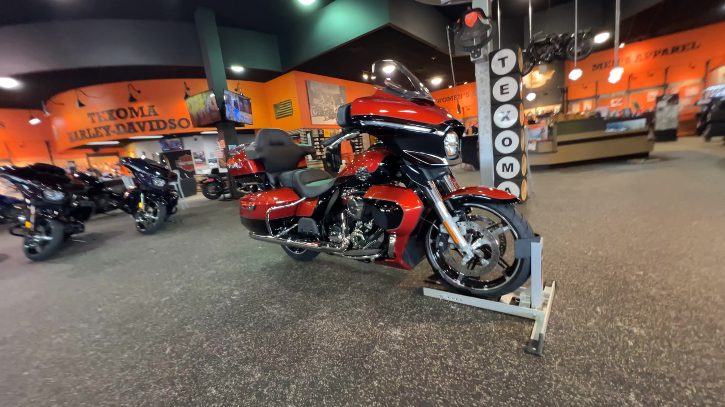 Street Glide® Ultra