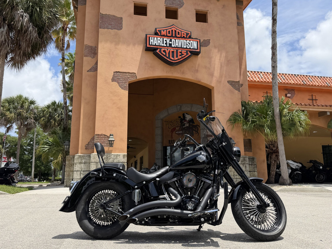 Softail® Slim® S