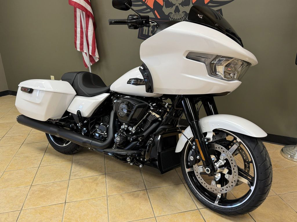 Road Glide®