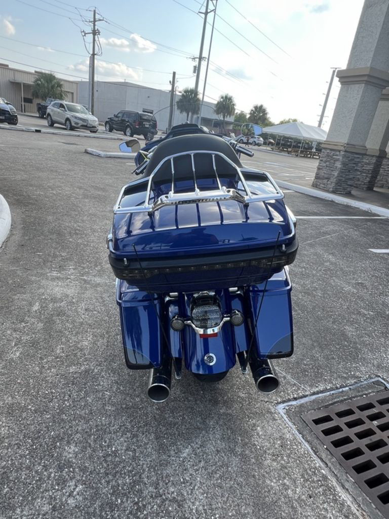 CVO® Road Glide® Ultra