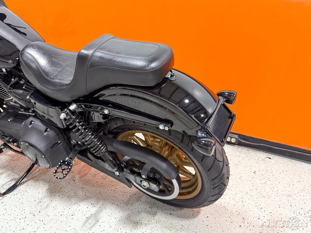 Dyna® Low Rider®