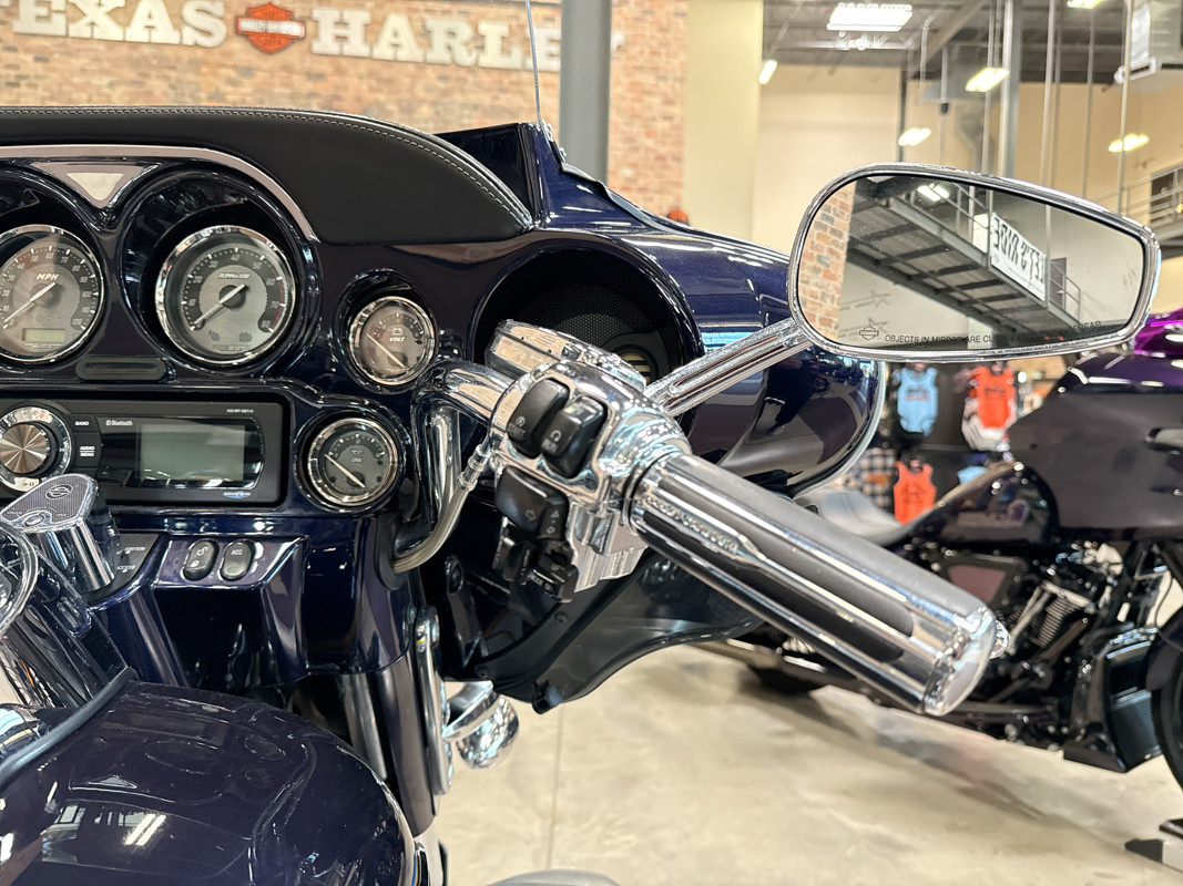 CVO® Ultra Classic® Electra Glide®