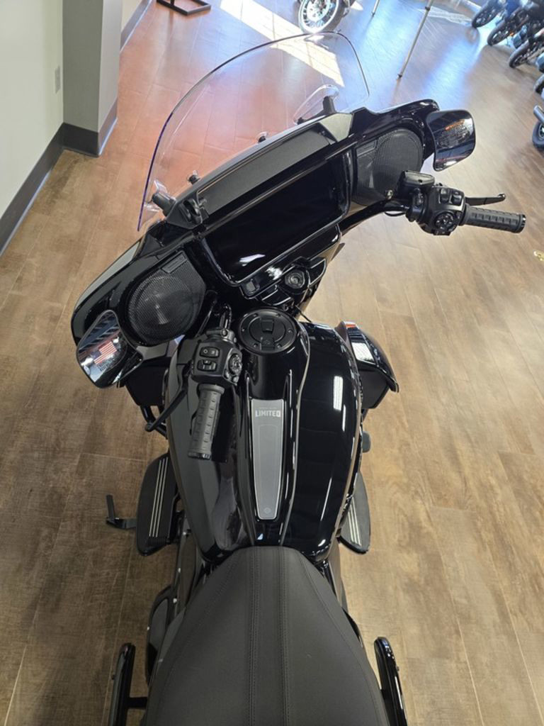 Street Glide® Limited