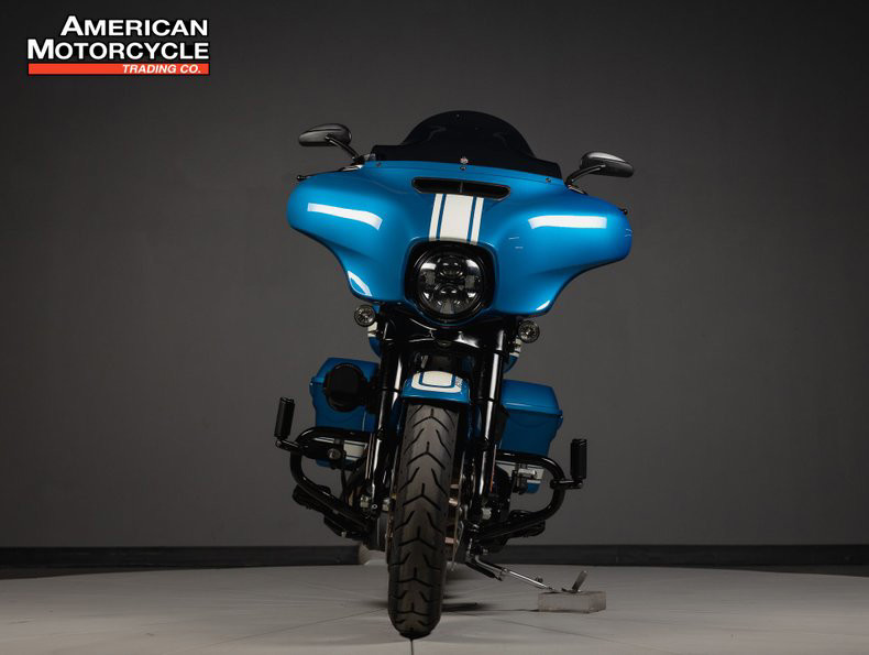 Street Glide® ST