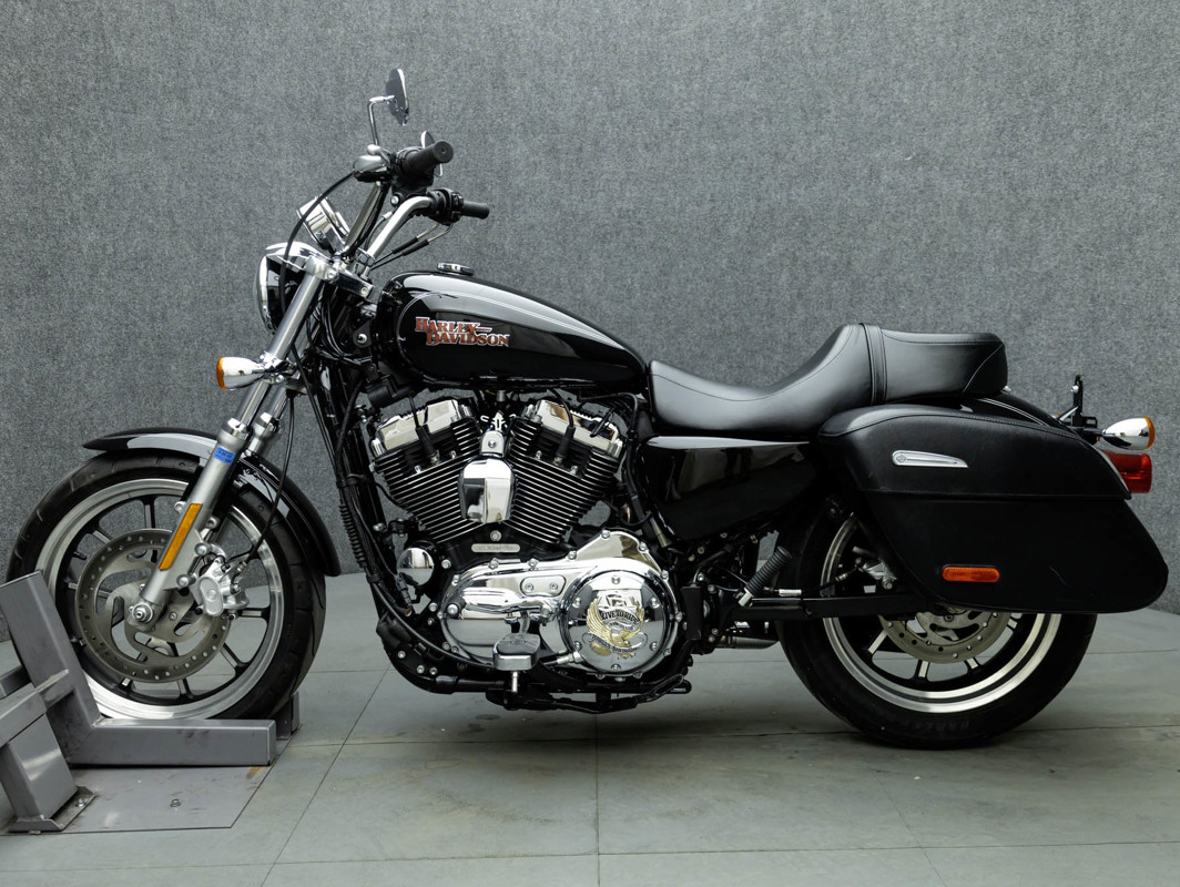 Sportster® SuperLow® 1200T