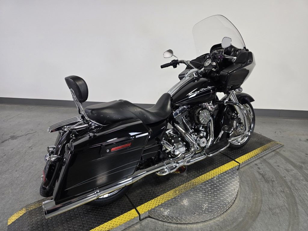 Road Glide® Custom