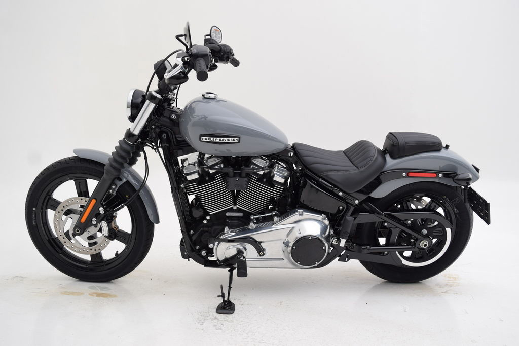 Street Bob®