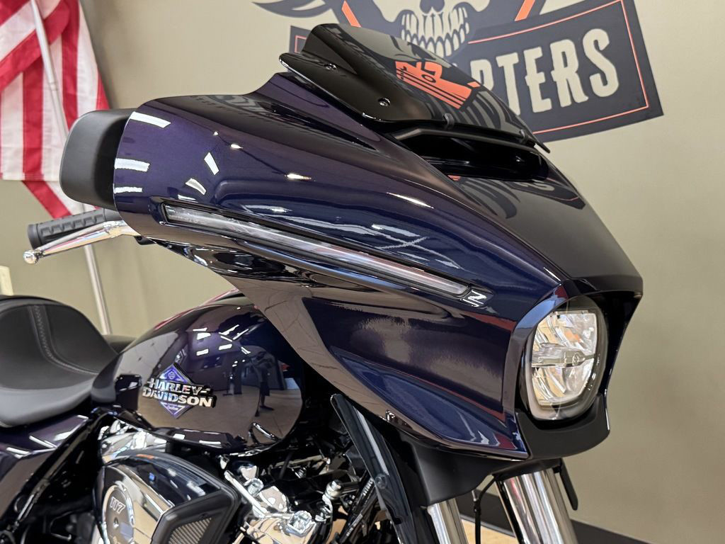 Street Glide®