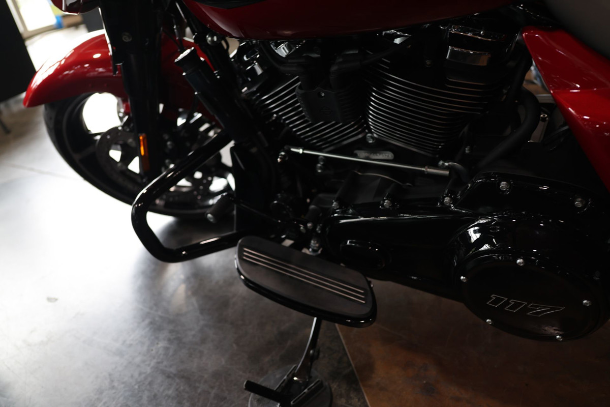 Street Glide®
