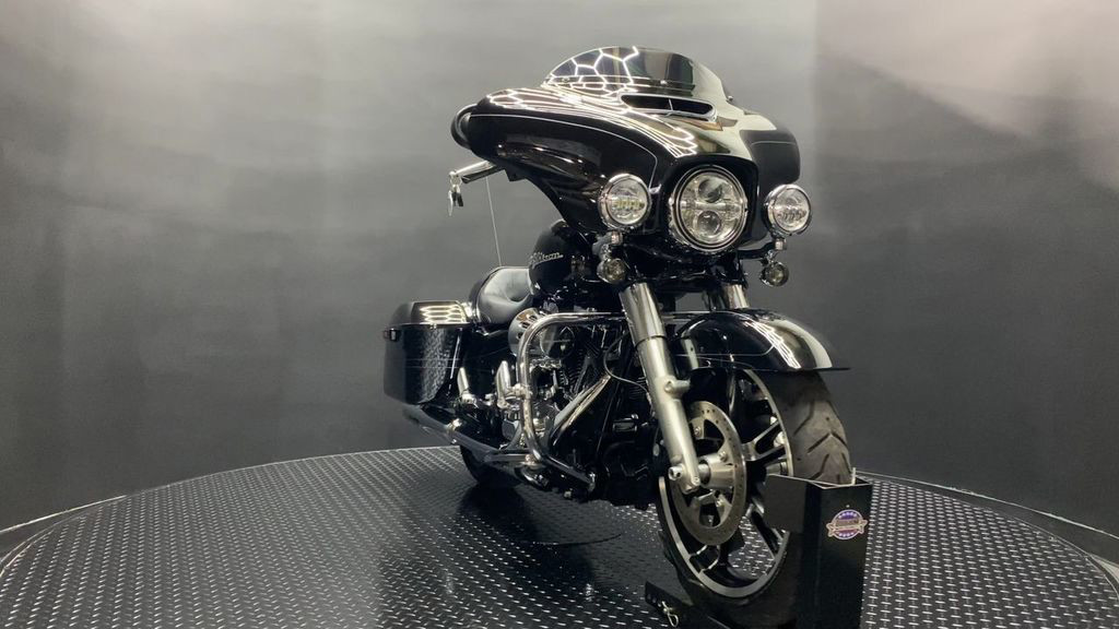 Street Glide® Special