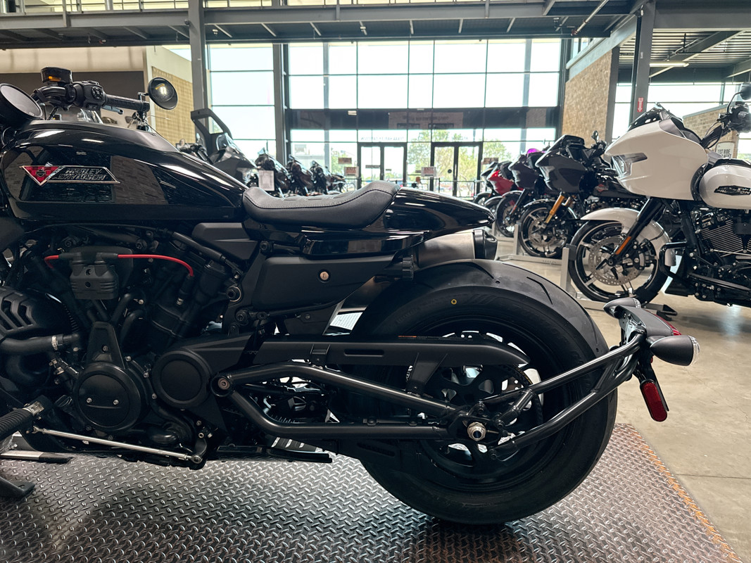 Sportster® S