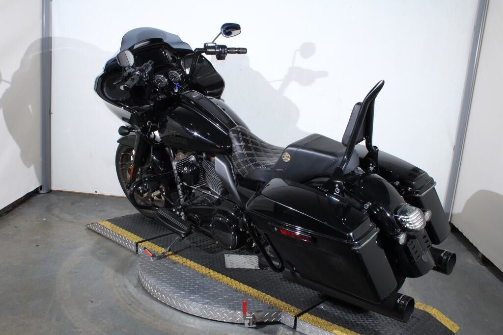 Road Glide® ST
