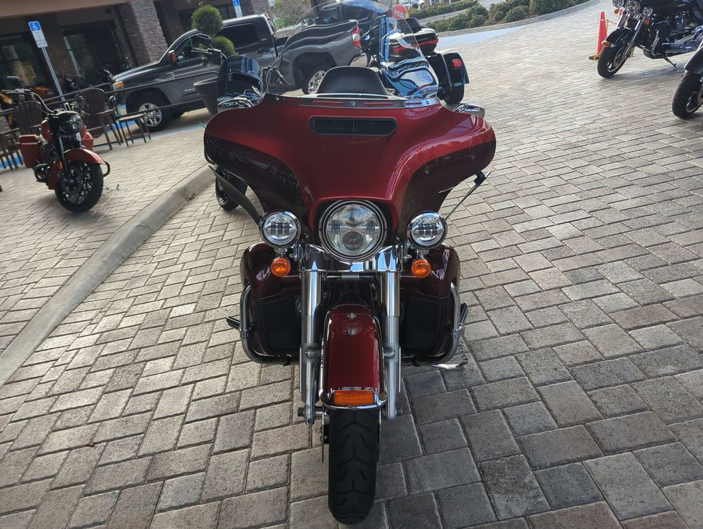 	Electra Glide® Ultra® Limited Low