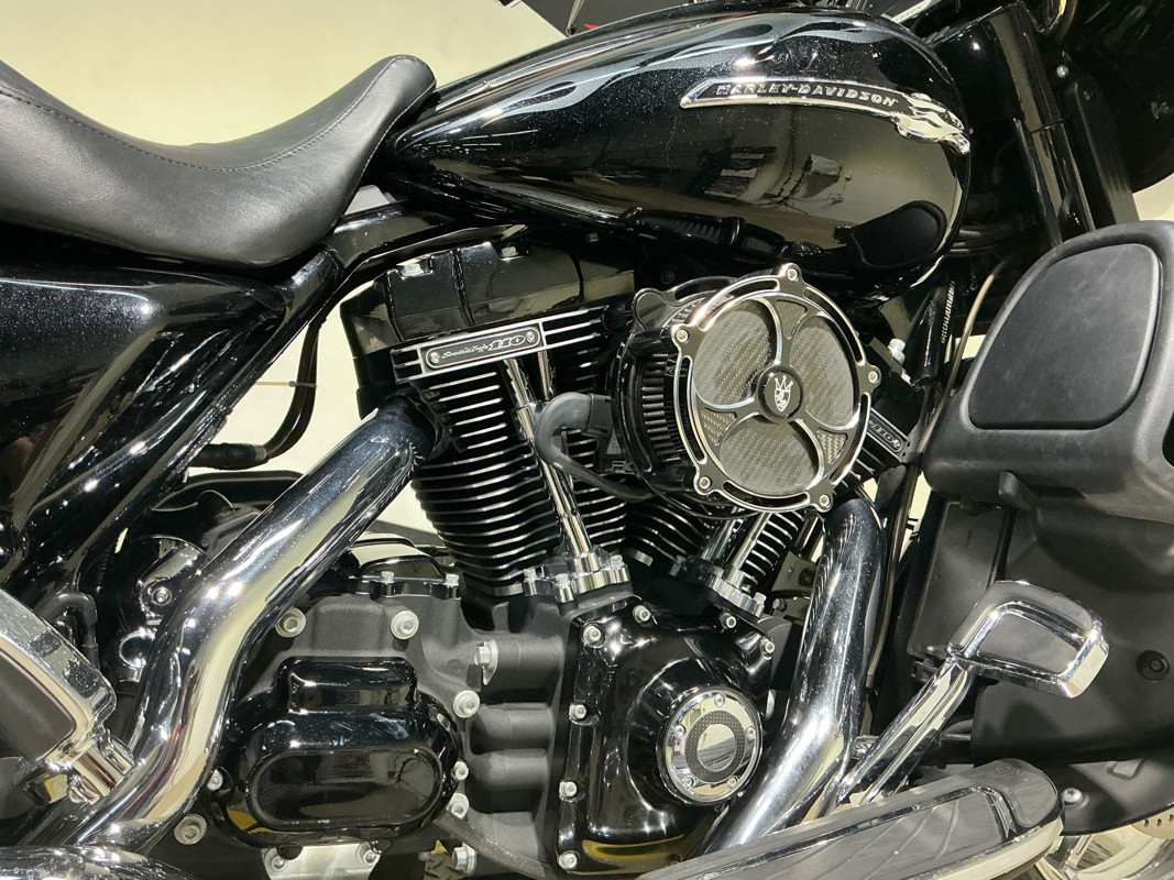 CVO® Street Glide®