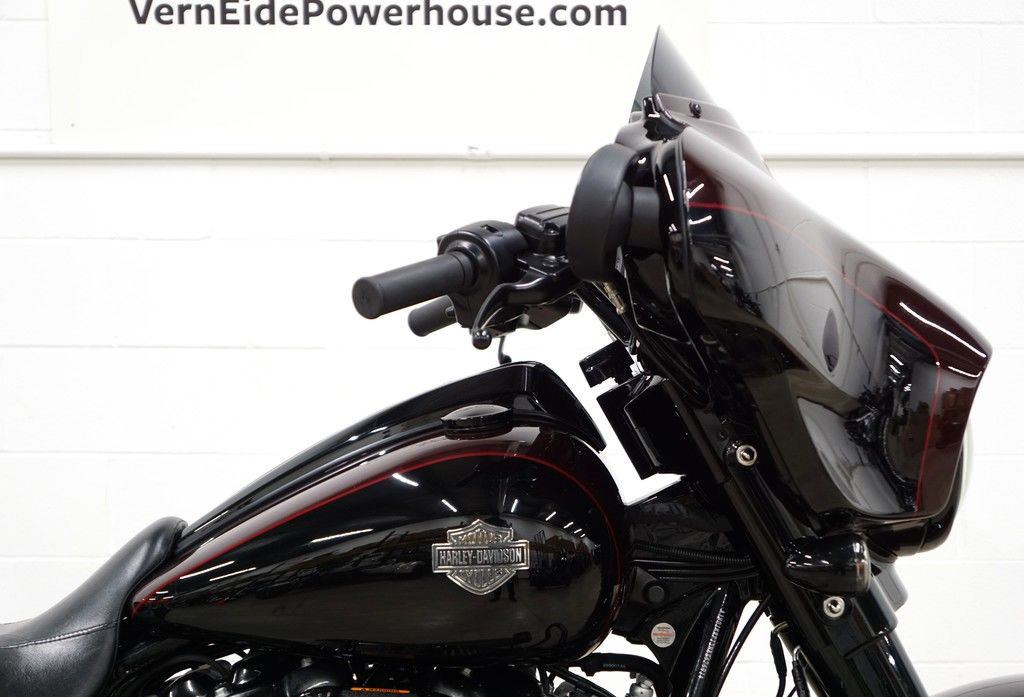 Street Glide® Special