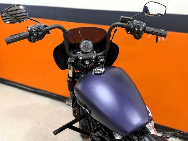 Street Bob®