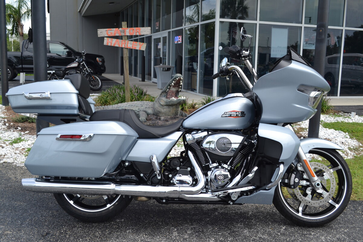 Road Glide®