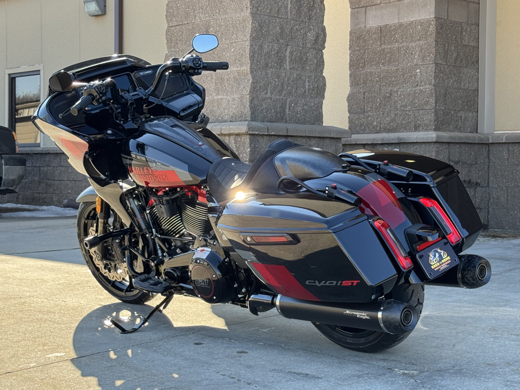 CVO® Road Glide® ST
