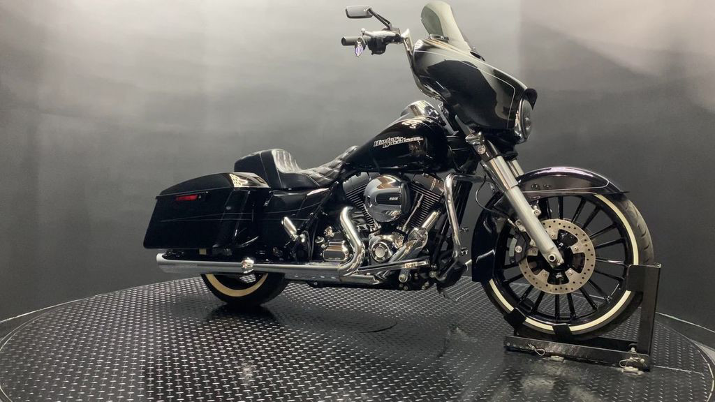 Street Glide® Special