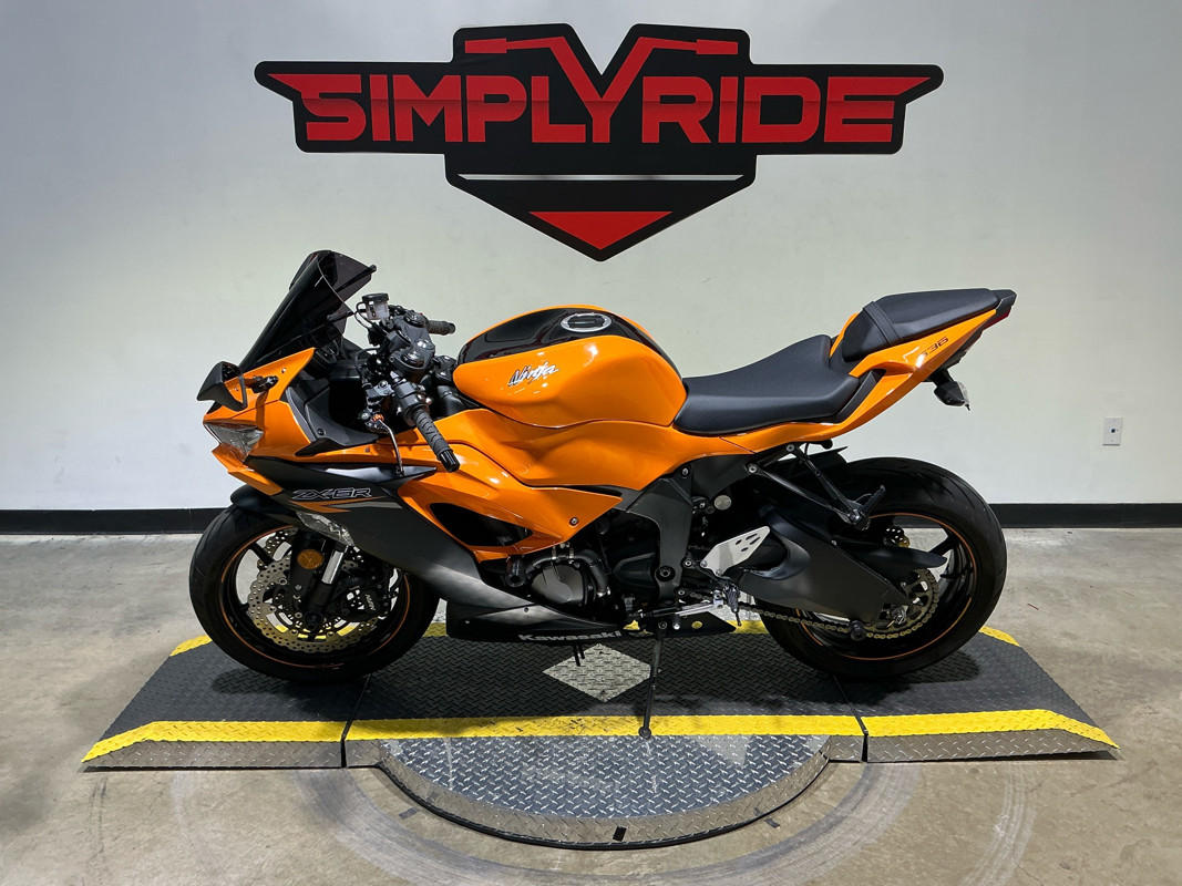 Ninja® ZX®-6R ABS