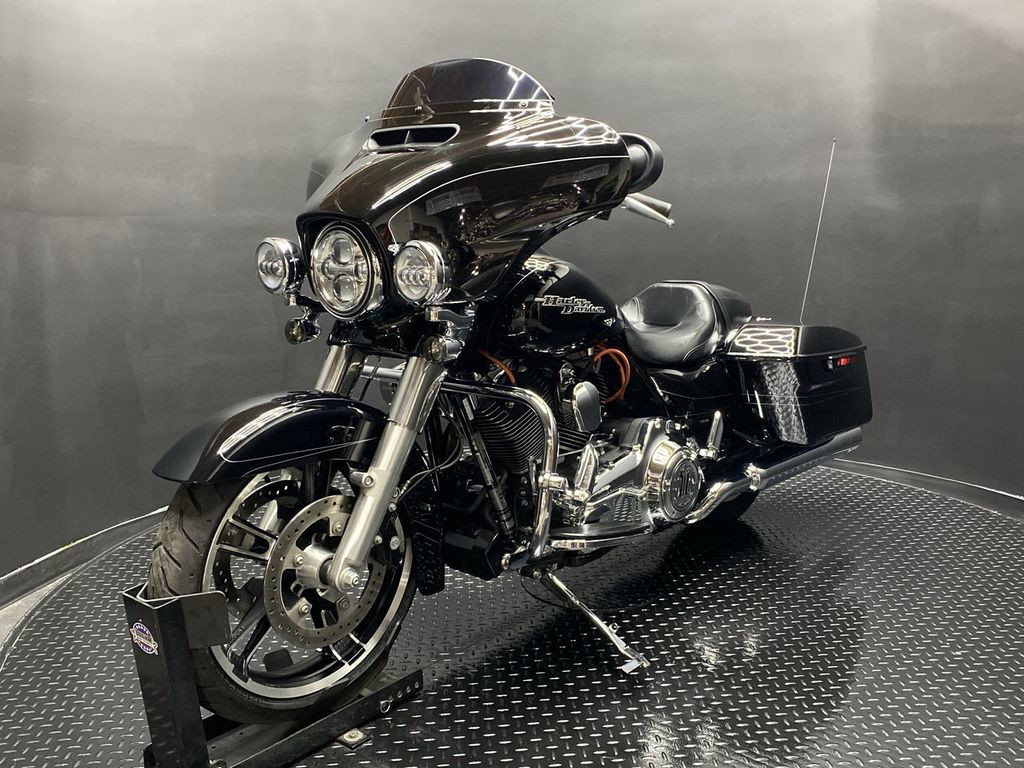 Street Glide® Special