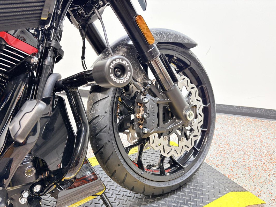 CVO® Street Glide® ST