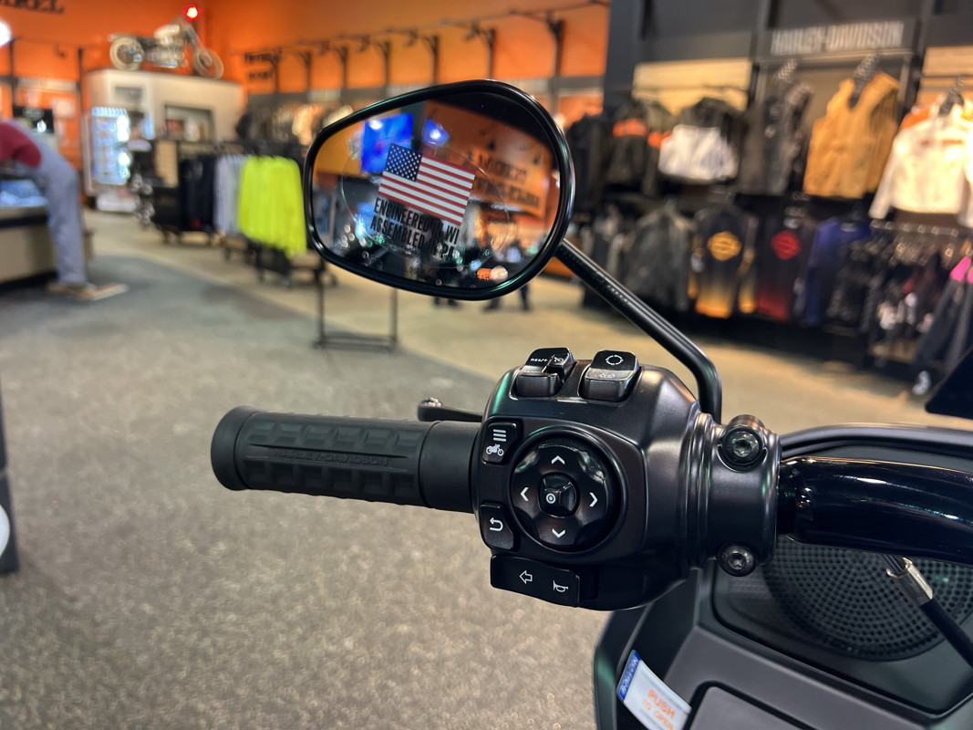 Road Glide®