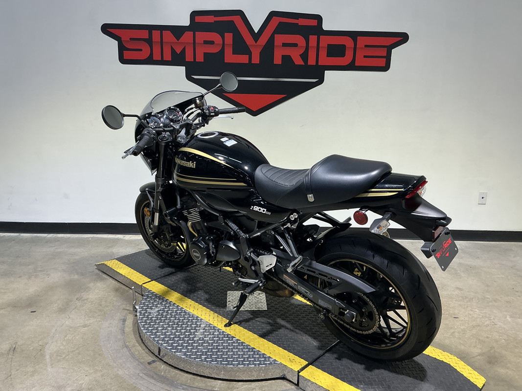 Z900RS Cafe