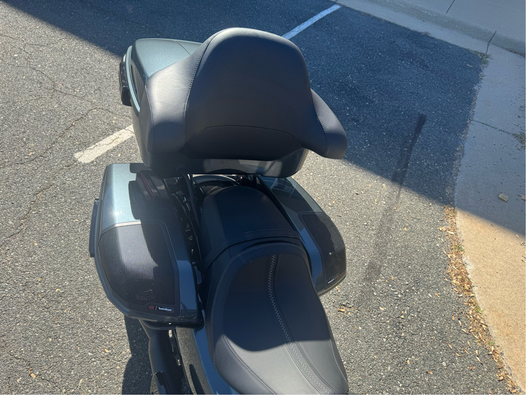 Road Glide®