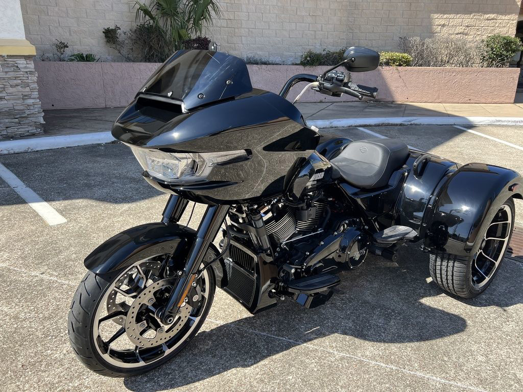 Road Glide® 3