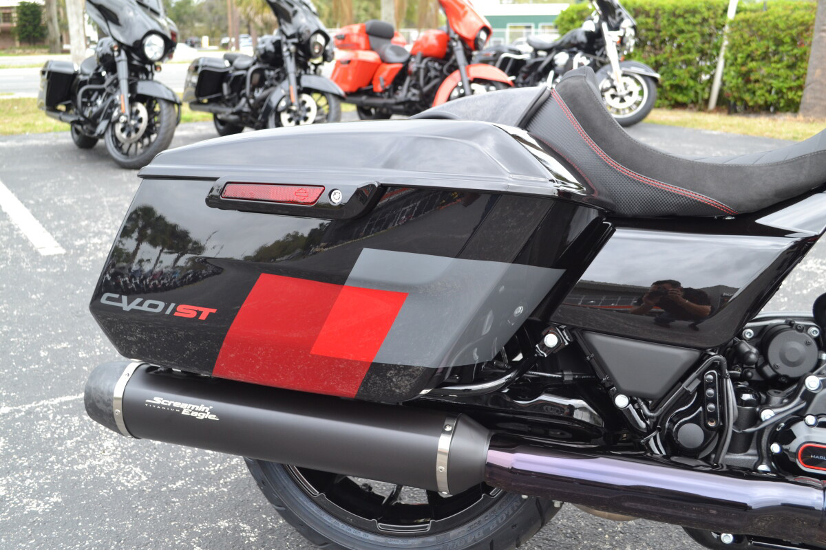 CVO® Road Glide® ST