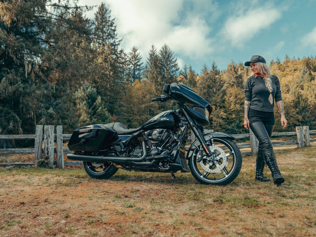 Street Glide®
