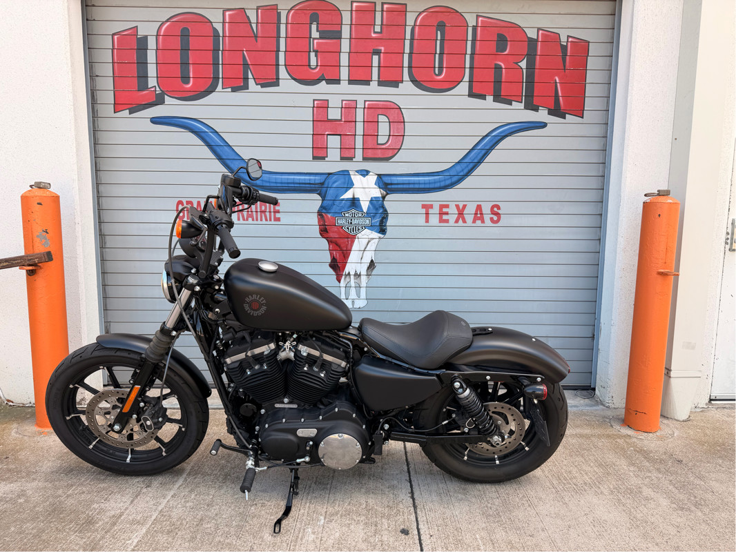 Iron 883®