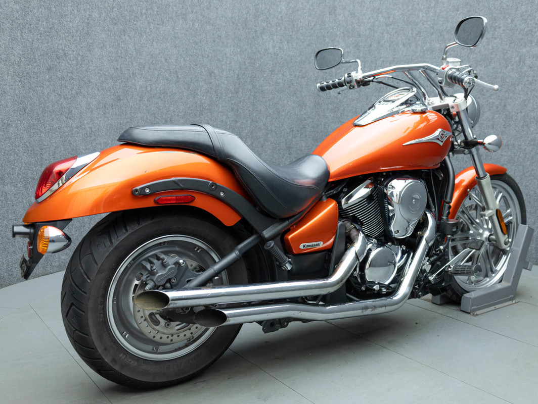 Vulcan 900 Custom