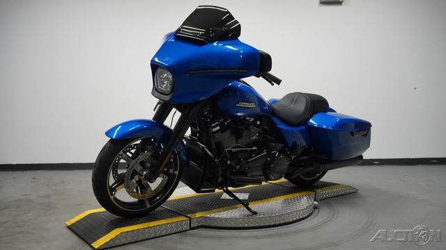 Street Glide®