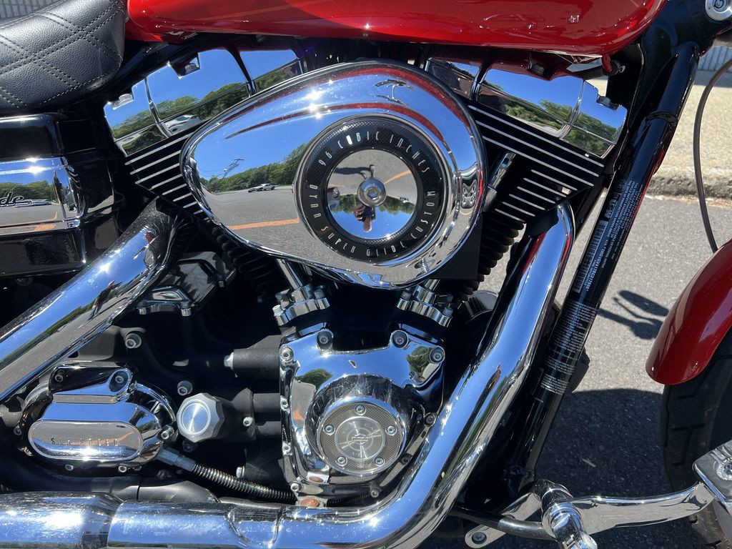 Dyna® Super Glide® Custom