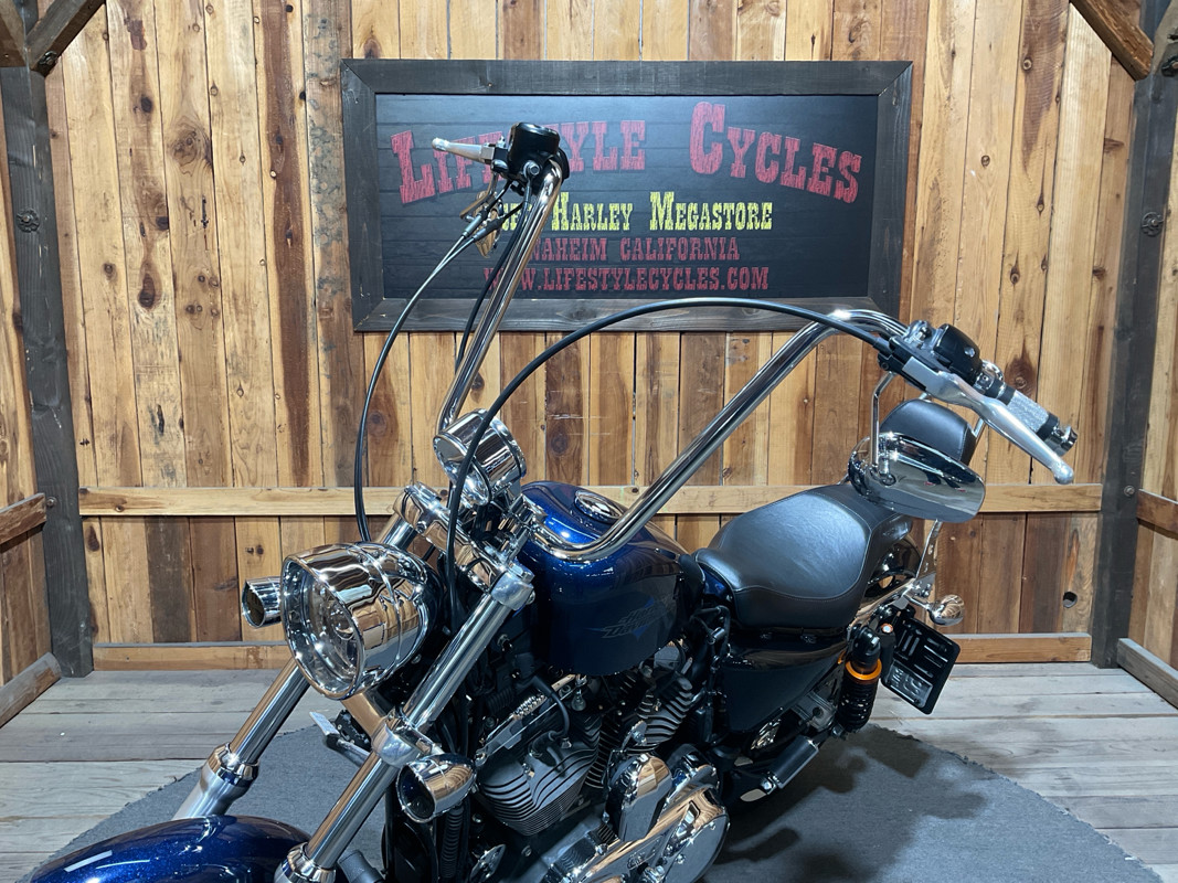 Sportster® Seventy-Two®