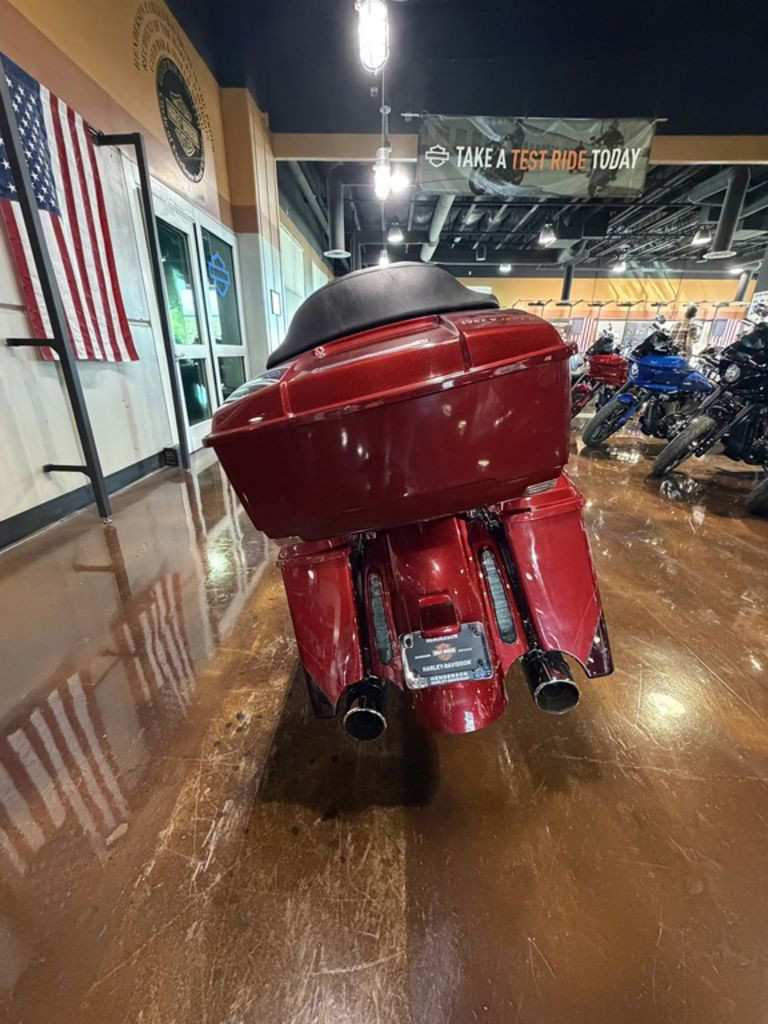 CVO® Street Glide®