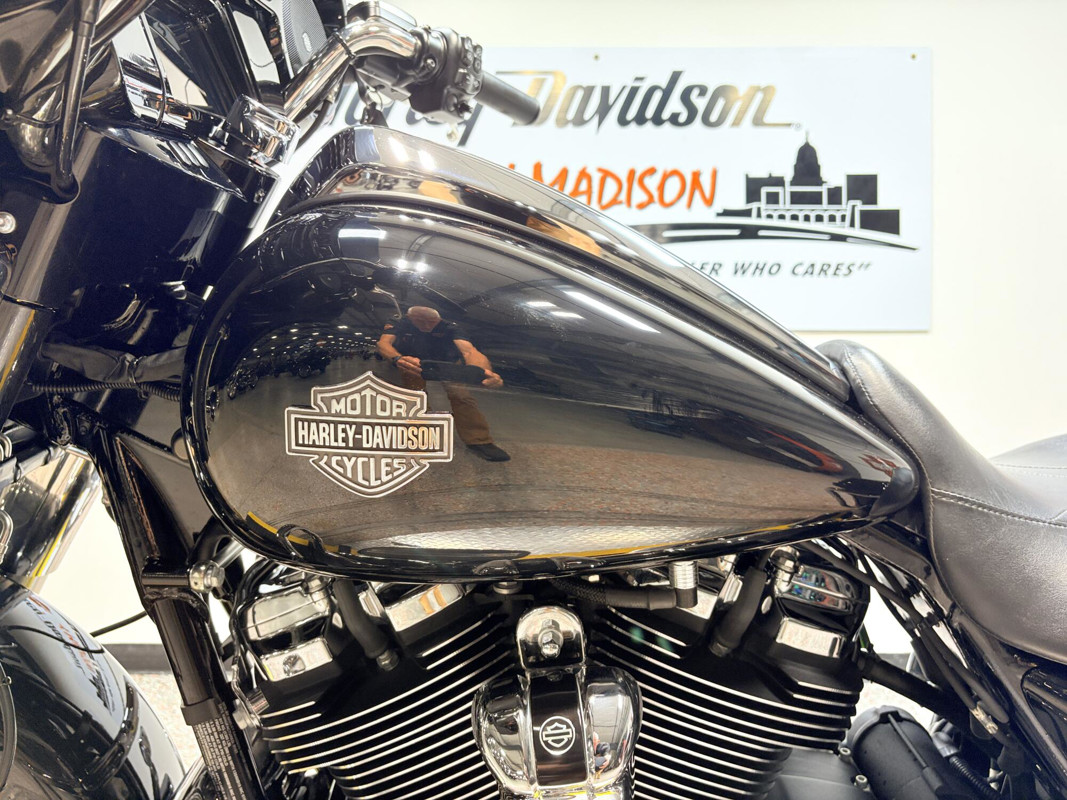 Street Glide® Special