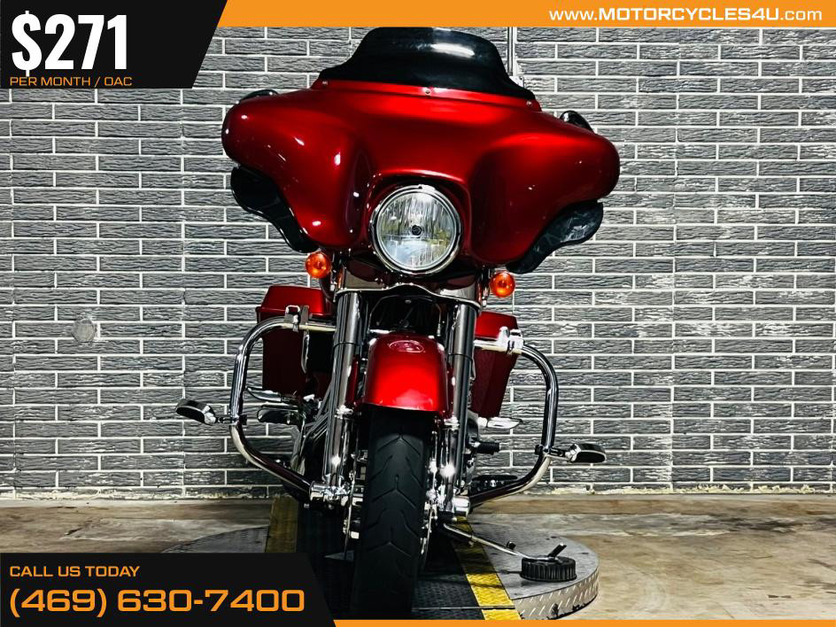 Street Glide®