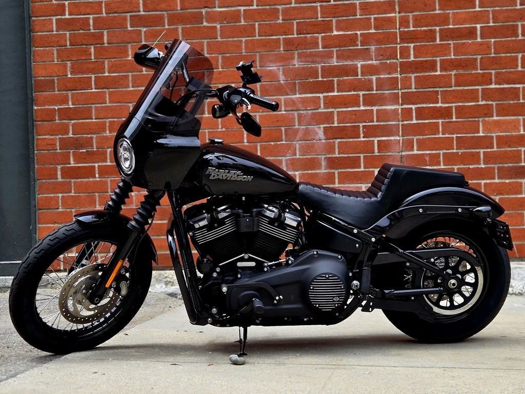 Softail® Street Bob®