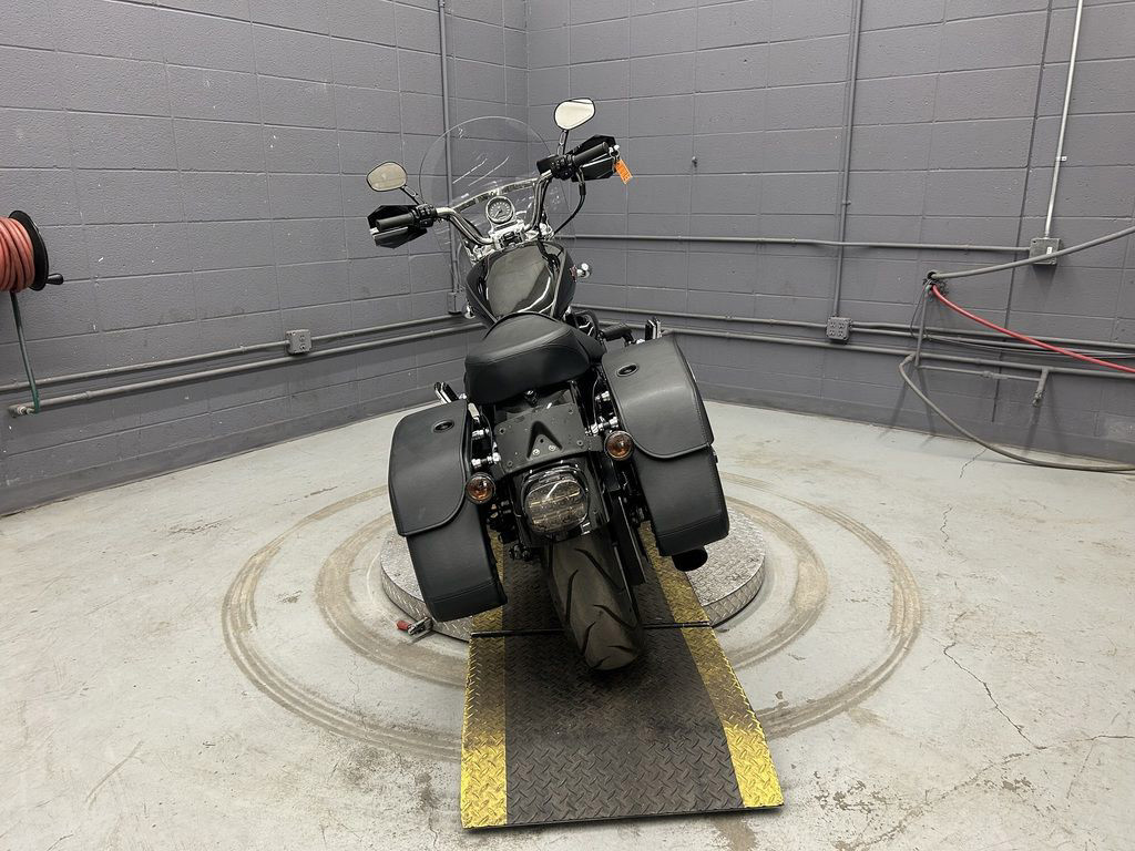 Sportster® SuperLow® 1200T